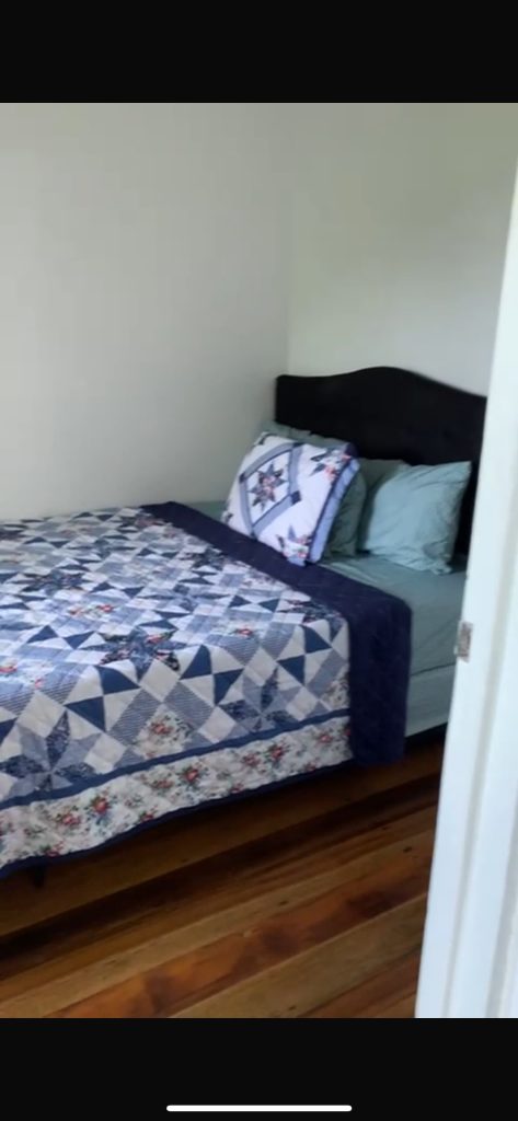 Cedars Apartment: Bedroom